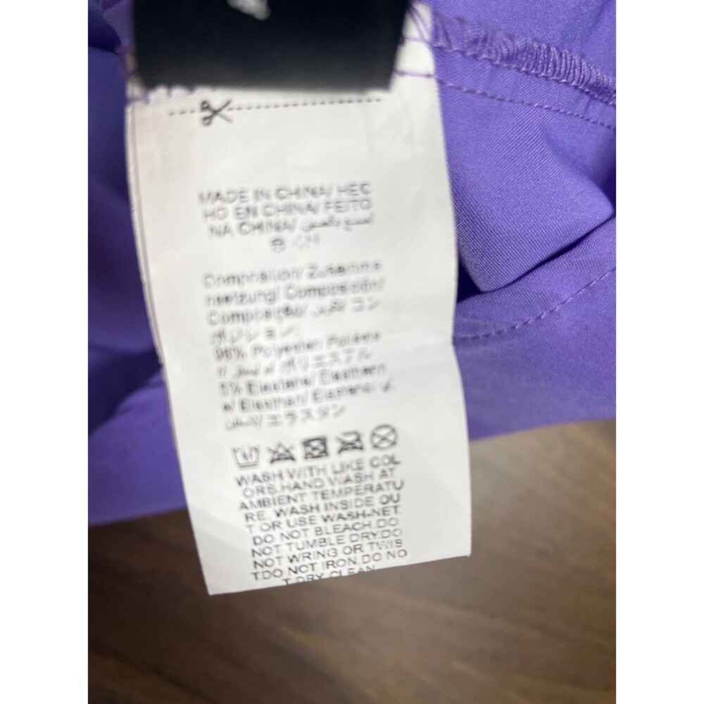 Womens Purple V-Neck Ruffle Blouse with Sequin Trim size 4 XL - Picture 7 of 11